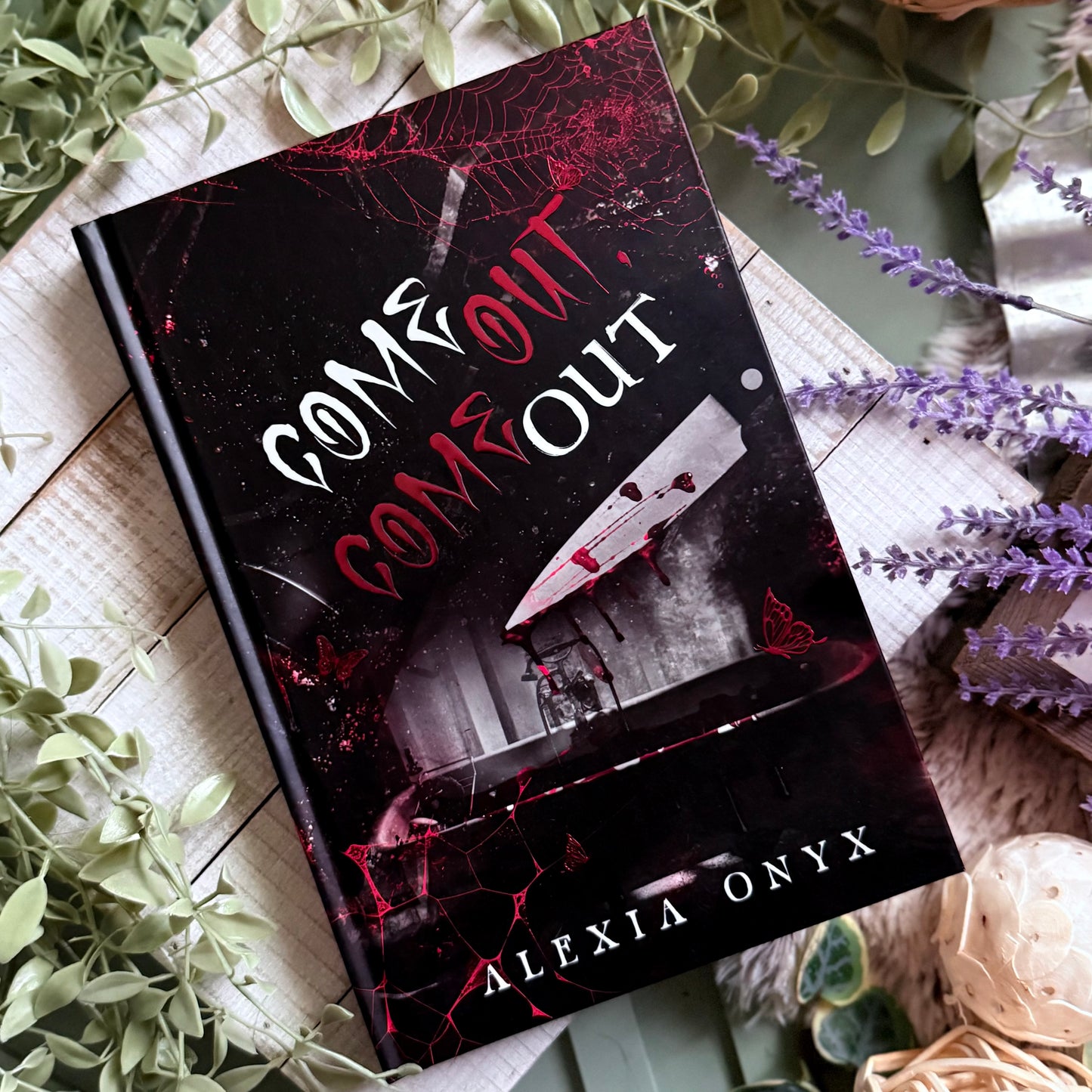 Come Out, Come Out - Alexia Onyx (Pride Box Edition)